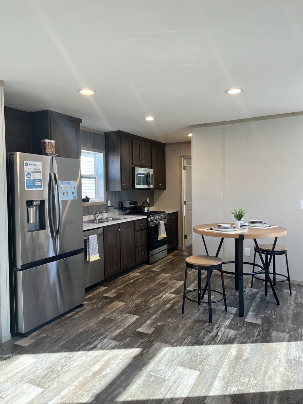 The SAPPHIRE Kitchen. This Manufactured Mobile Home features 3 bedrooms and 2 baths.