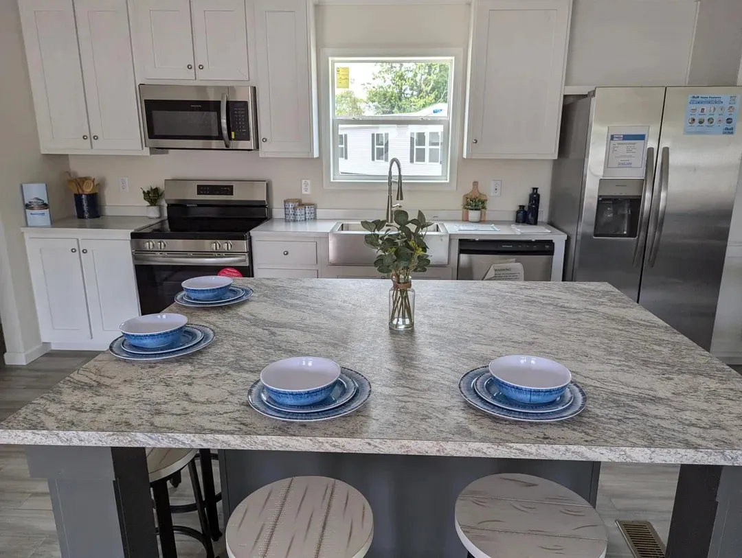 The MOONSTONE Kitchen. This Manufactured Mobile Home features 3 bedrooms and 2 baths.