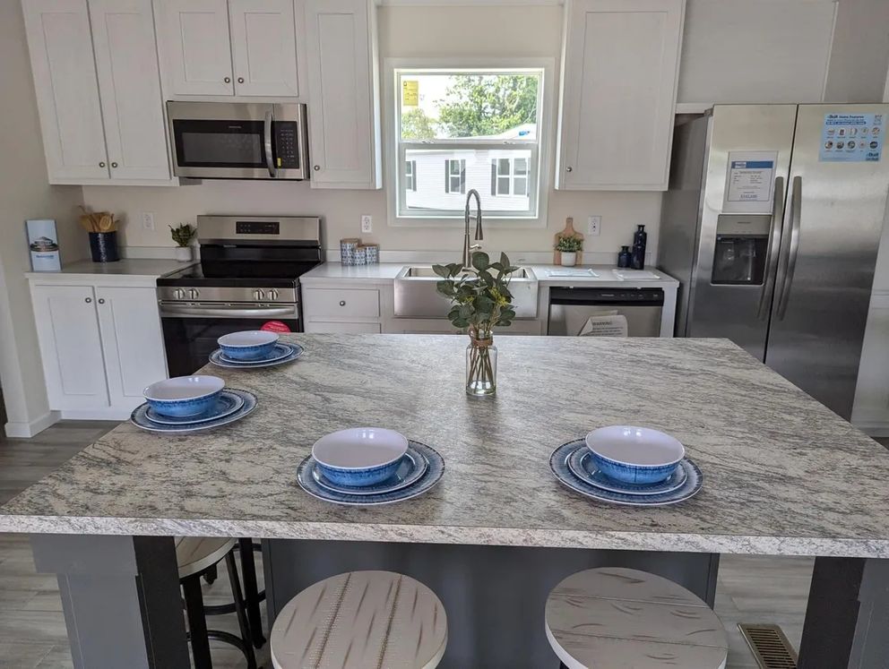The MOONSTONE Kitchen. This Manufactured Mobile Home features 3 bedrooms and 2 baths.