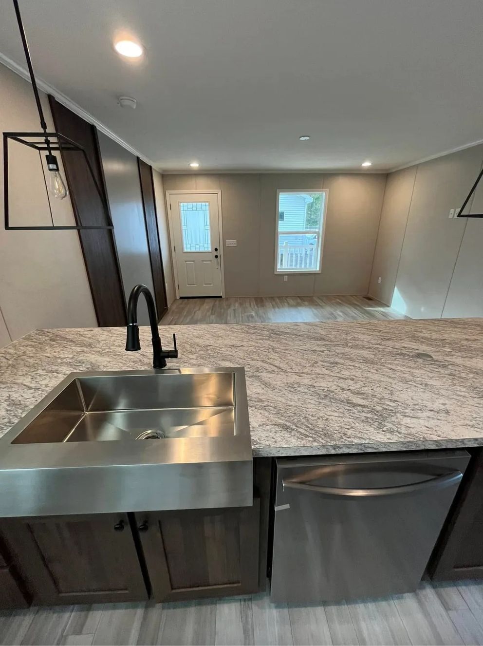 The PERIDOT 60 Kitchen. This Manufactured Mobile Home features 2 bedrooms and 2 baths.