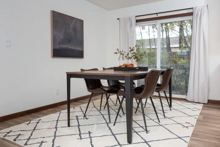 The LEGEND 86 Dining Area. This Manufactured Mobile Home features 3 bedrooms and 2 baths.