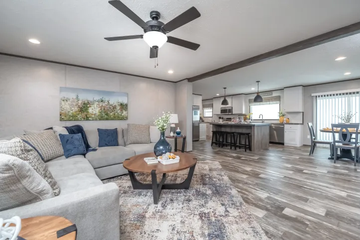 The LOCKLEAR Exterior. This Manufactured Mobile Home features 4 bedrooms and 2 baths.