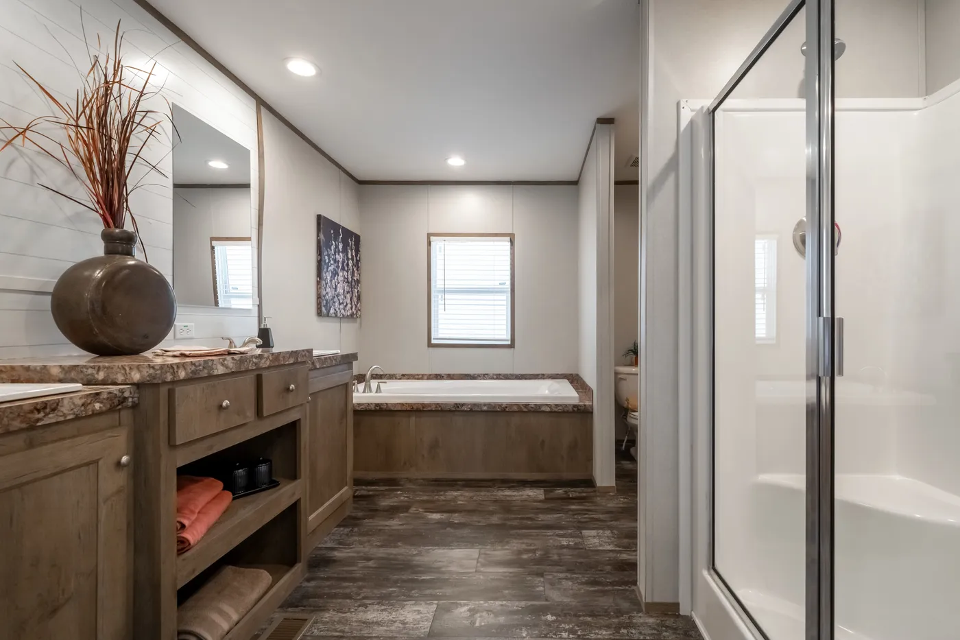 The BELLA VISTA Exterior. This Manufactured Mobile Home features 3 bedrooms and 2 baths.