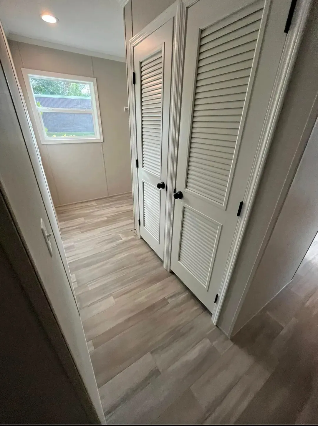 The PERIDOT 60 Utility Room. This Manufactured Mobile Home features 2 bedrooms and 2 baths.