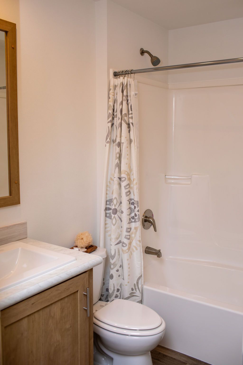 The RAMSEY 223 Guest Bathroom. This Manufactured Mobile Home features 3 bedrooms and 2 baths.