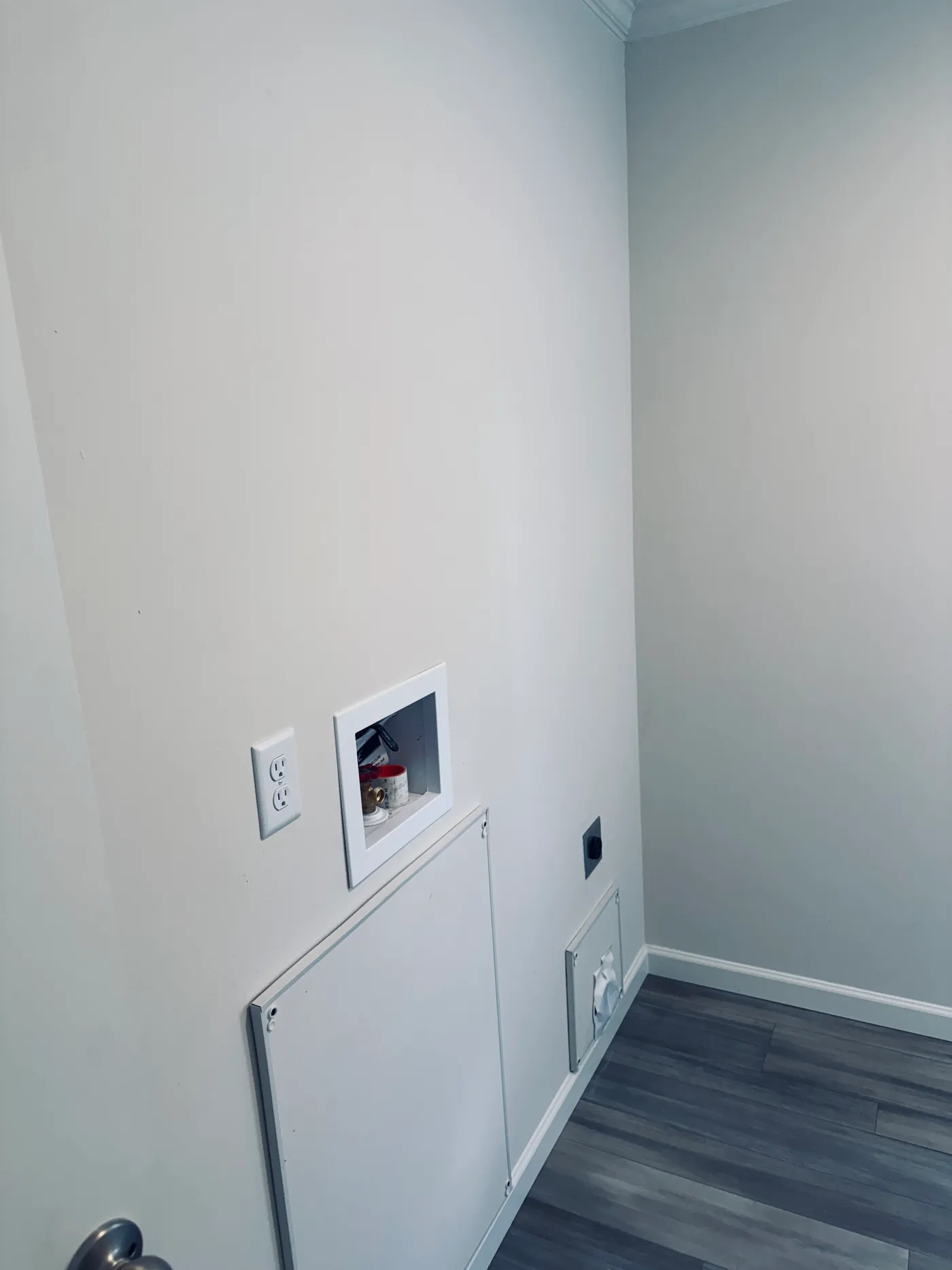 The TOURMALINE 7628-649 Utility Room. This Manufactured Mobile Home features 4 bedrooms and 2 baths.