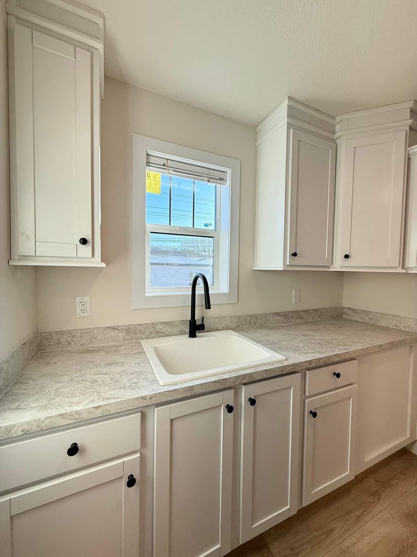 The TOMPKINS BLVD/6428-MS029-1 SEC Utility Room. This Manufactured Mobile Home features 3 bedrooms and 2 baths.