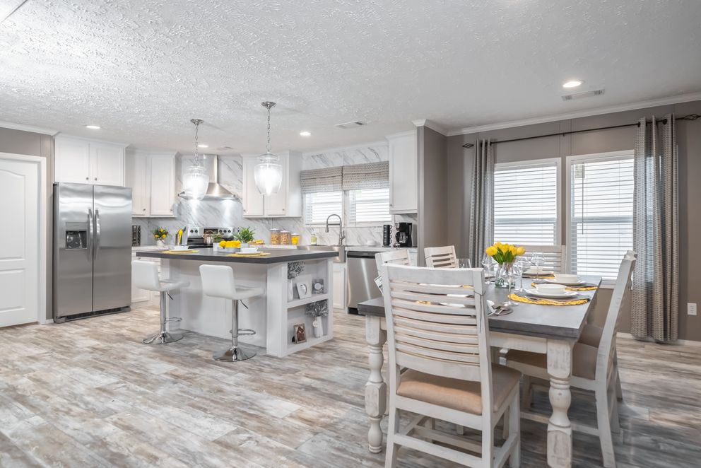 The CASCADE Kitchen. This Manufactured Mobile Home features 4 bedrooms and 2 baths.