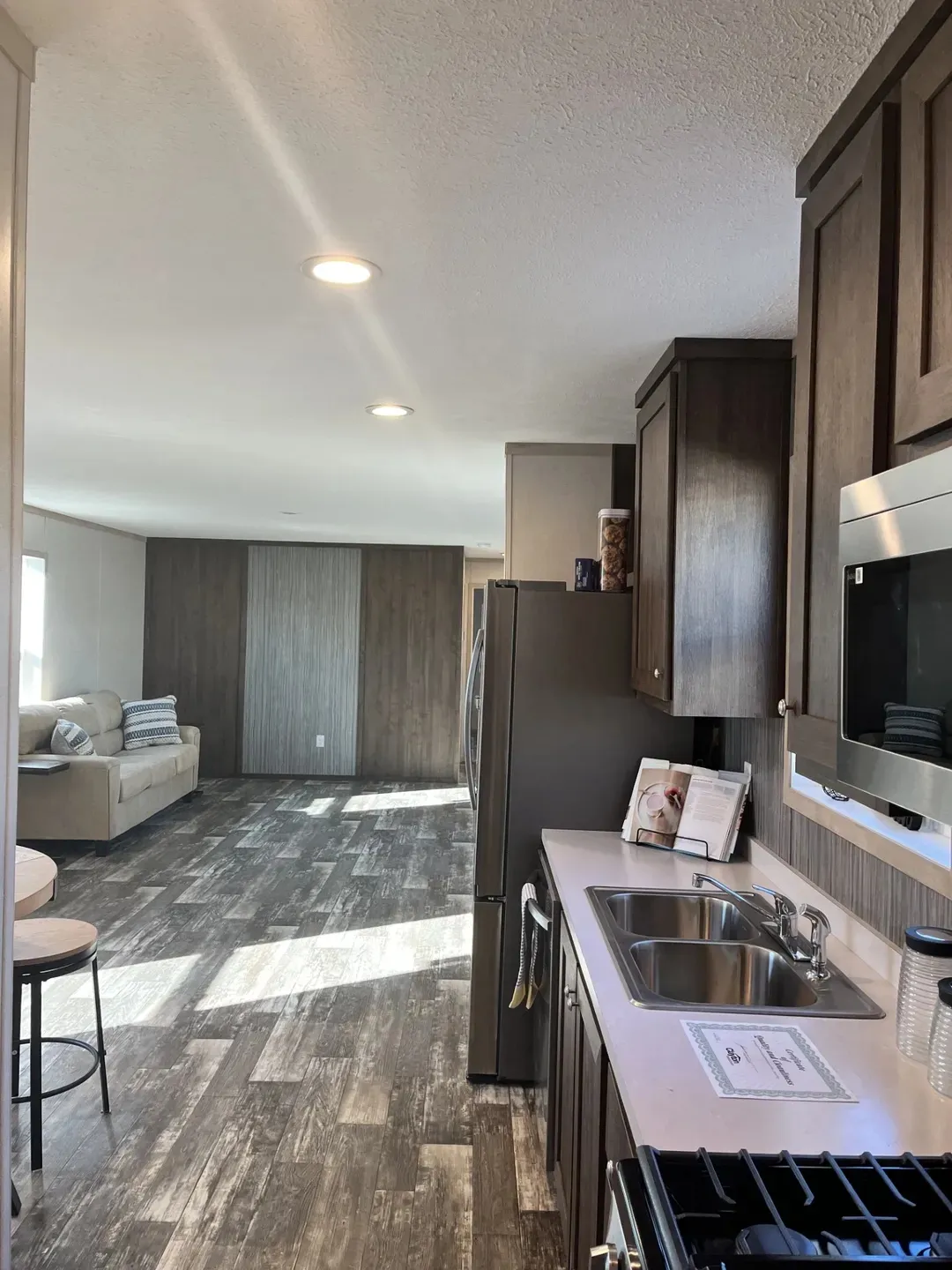 The SAPPHIRE Kitchen. This Manufactured Mobile Home features 3 bedrooms and 2 baths.