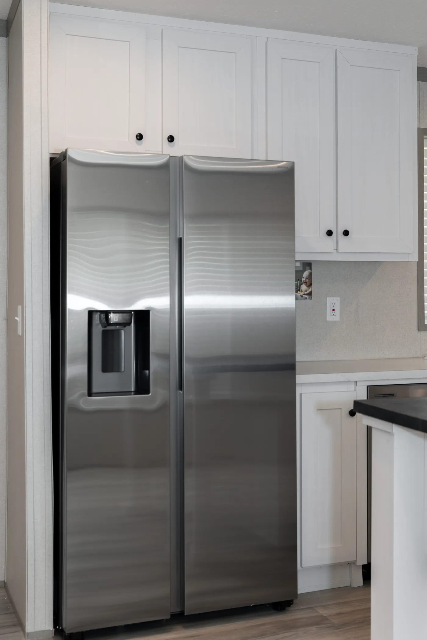 The THE PANTRY HOUSE Kitchen. This Manufactured Mobile Home features 3 bedrooms and 2 baths.