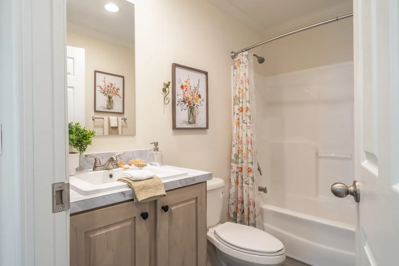 Guest Bathroom
