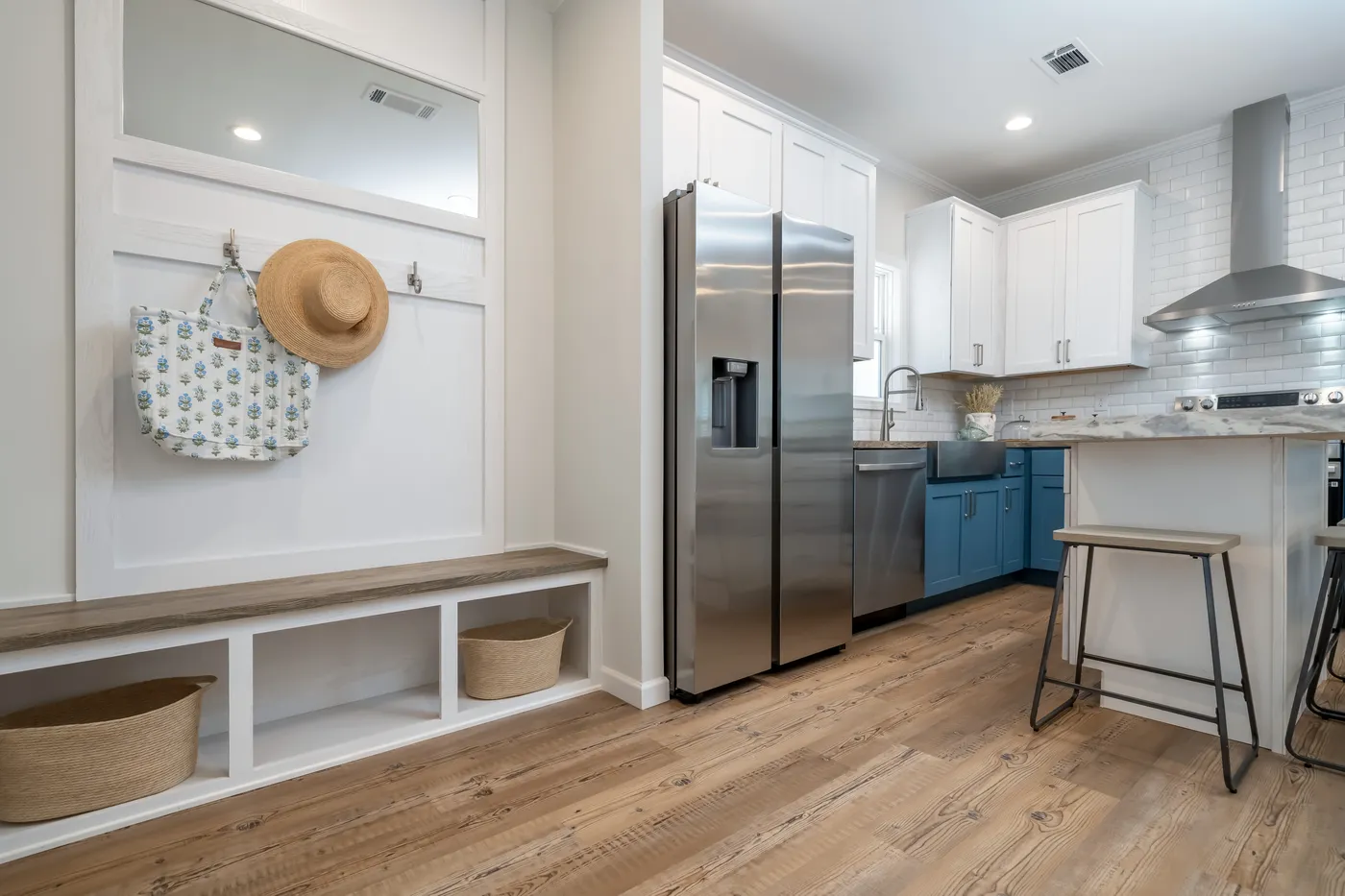 The TIFFANY Foyer. This Manufactured Mobile Home features 2 bedrooms and 2 baths.