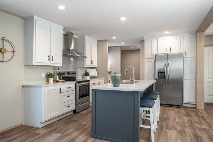 The MOROCCO Exterior. This Manufactured Mobile Home features 4 bedrooms and 2 baths.