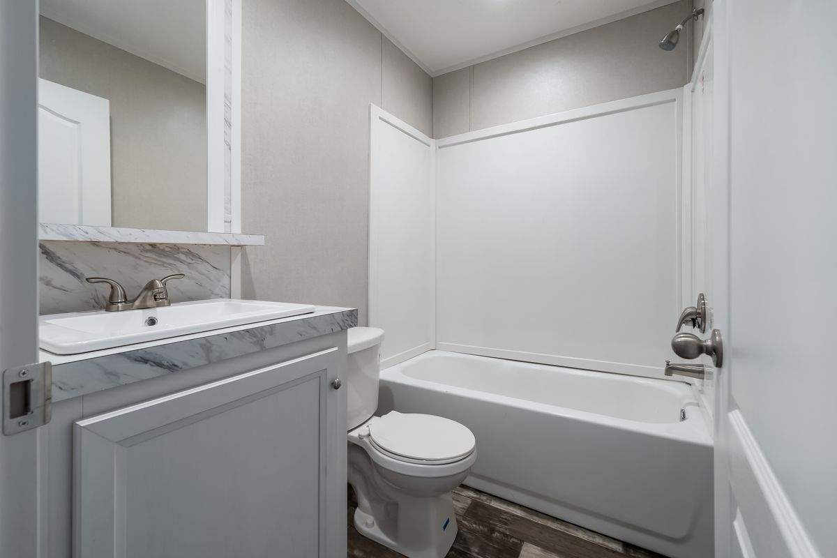 The DAVELLA Exterior. This Manufactured Mobile Home features 3 bedrooms and 2 baths.