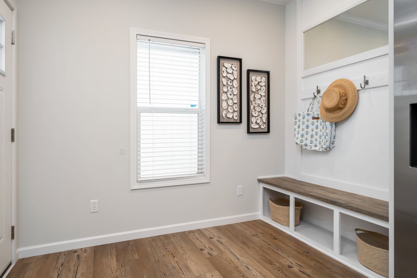 The TIFFANY Foyer. This Manufactured Mobile Home features 2 bedrooms and 2 baths.