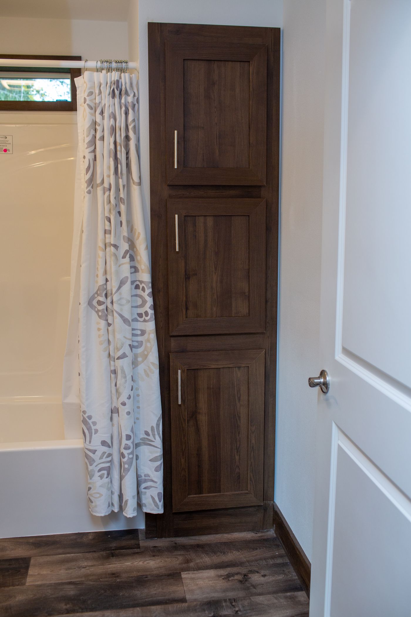 The RAMSEY 75 MOD Primary Bathroom. This Modular Home features 4 bedrooms and 2 baths.