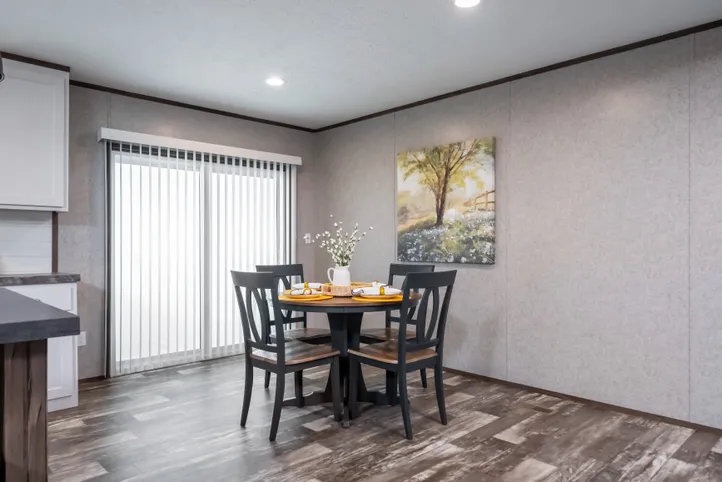 The LOCKLEAR Exterior. This Manufactured Mobile Home features 4 bedrooms and 2 baths.