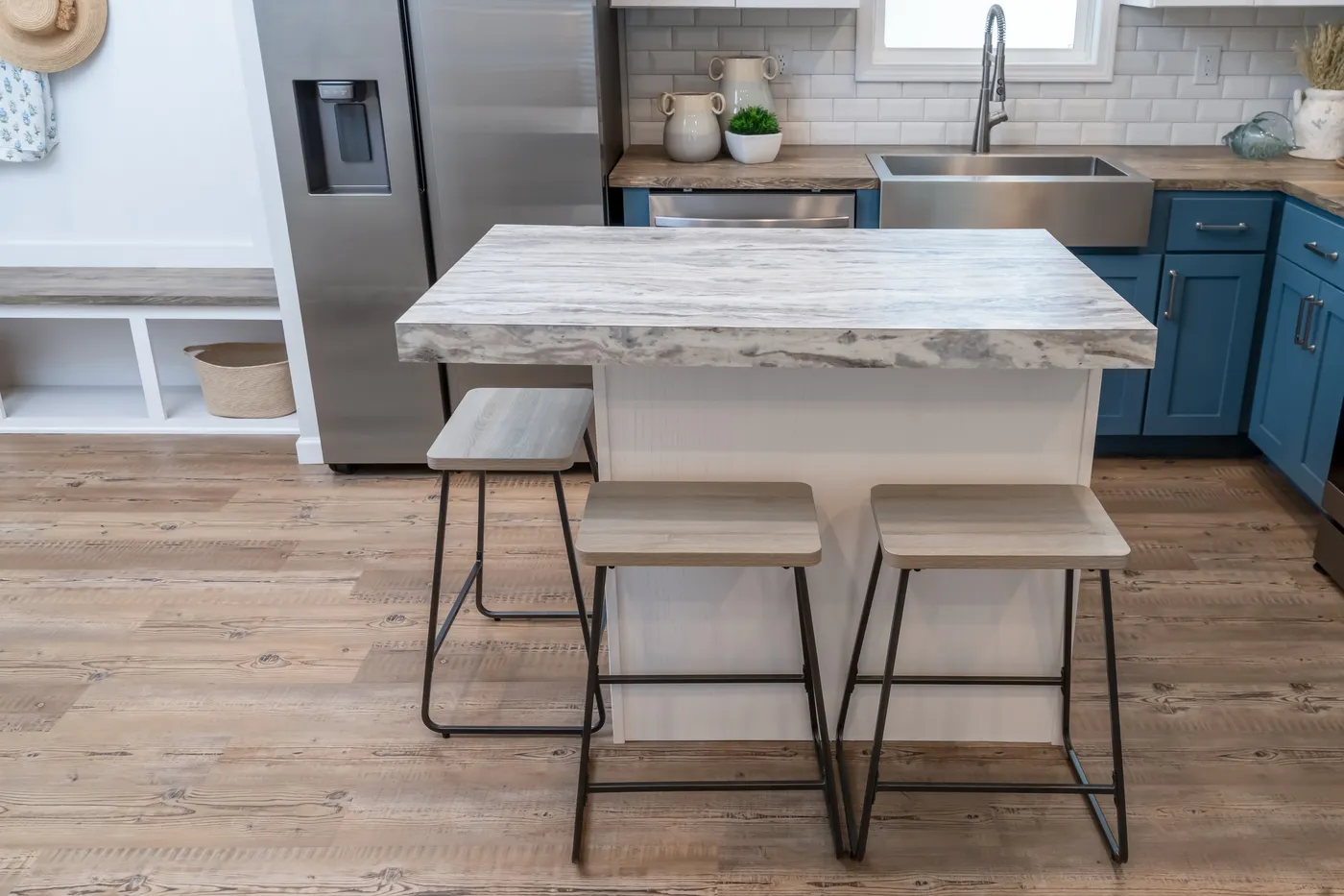 The TIFFANY Kitchen. This Manufactured Mobile Home features 2 bedrooms and 2 baths.