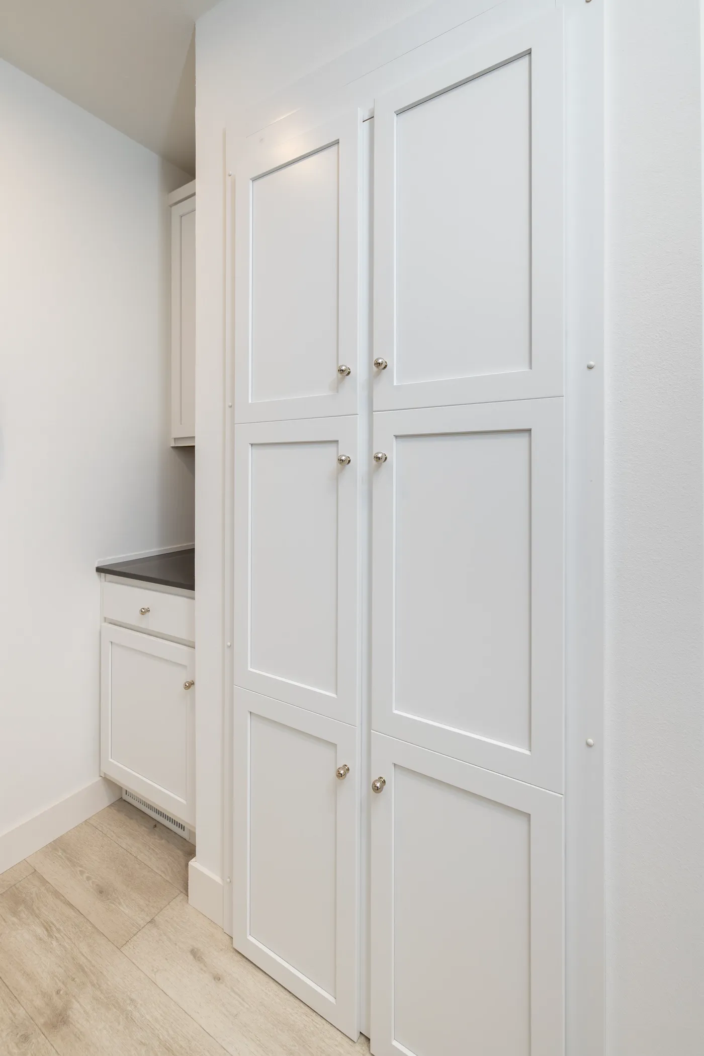 The WINSTON Storage. This Manufactured Mobile Home features 3 bedrooms and 2 baths.