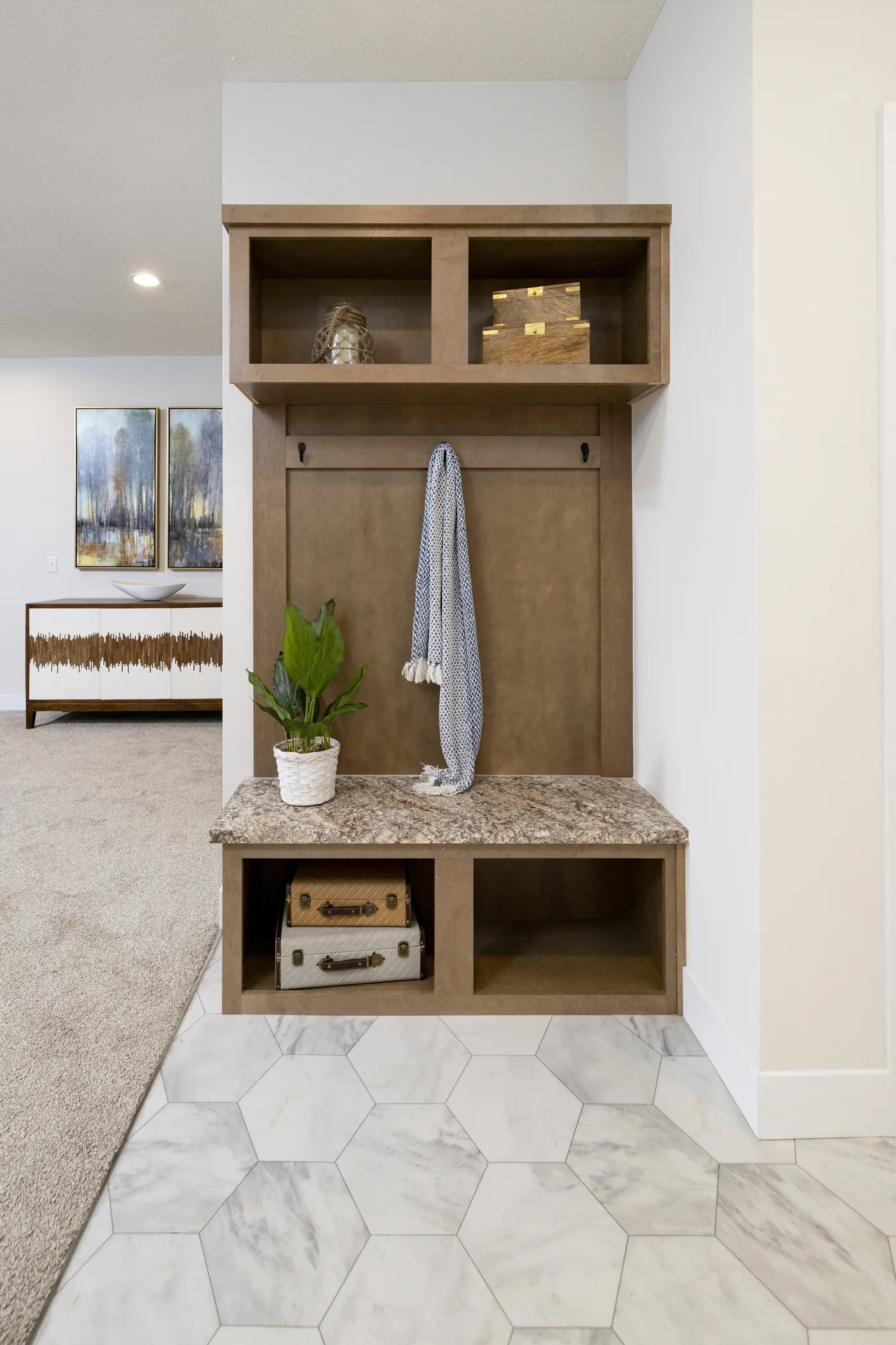 The MCCANN BLVD 6830-MS070 SECT Foyer. This Manufactured Mobile Home features 3 bedrooms and 2 baths.