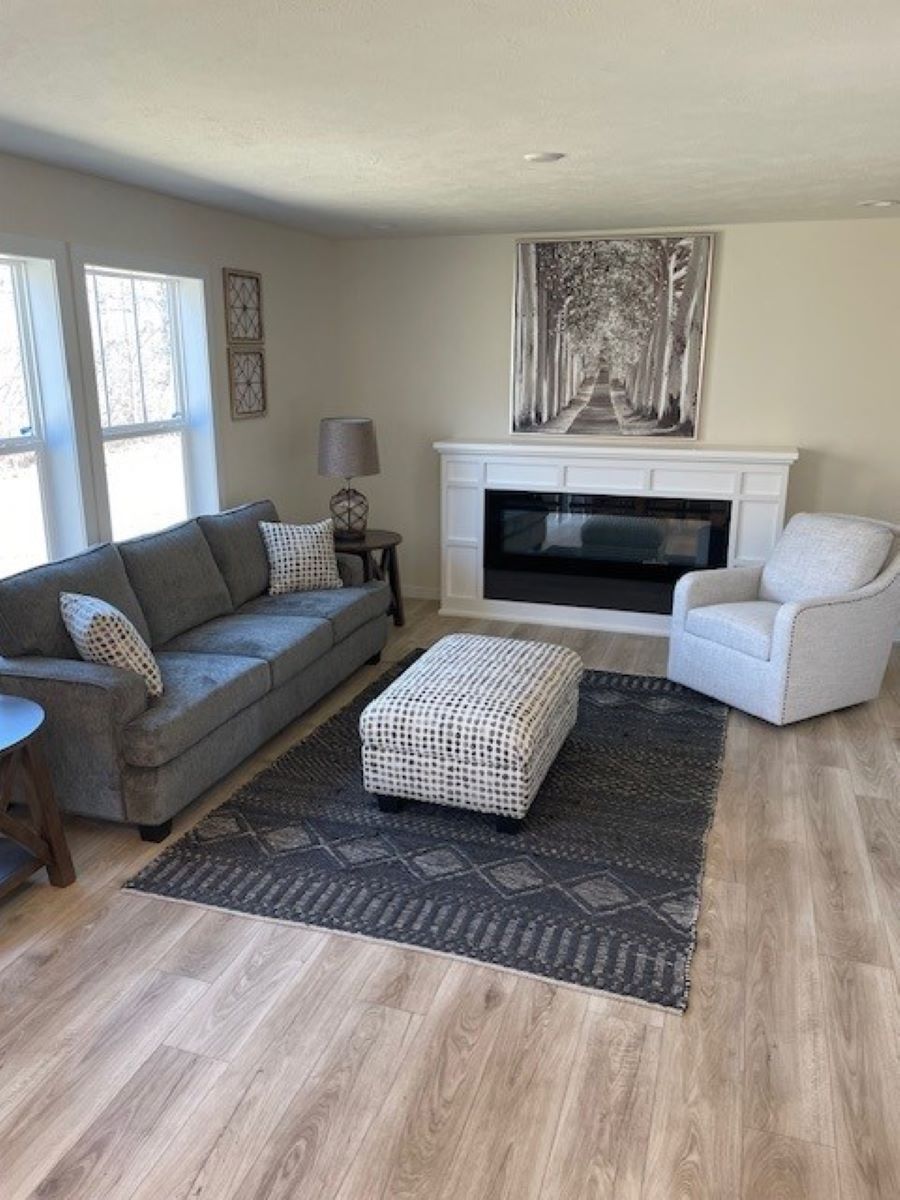 The ELM ST/5628-MS018-1 SECT Living Room. This Manufactured Mobile Home features 3 bedrooms and 2 baths.