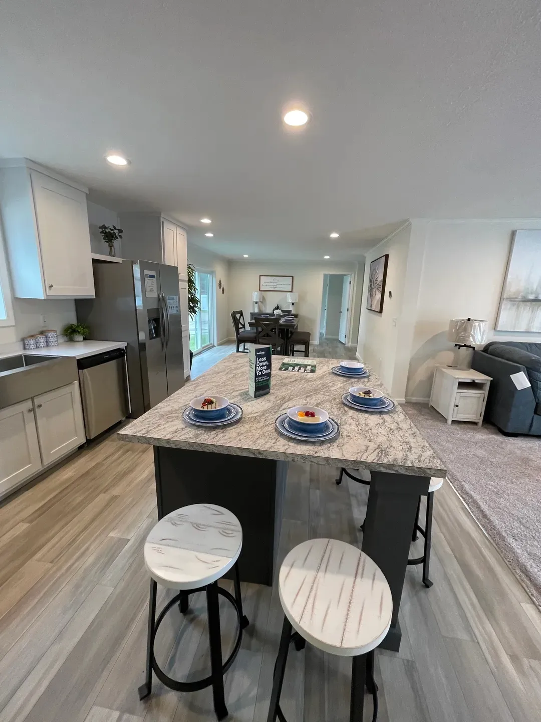The MOONSTONE Dining Area. This Manufactured Mobile Home features 3 bedrooms and 2 baths.