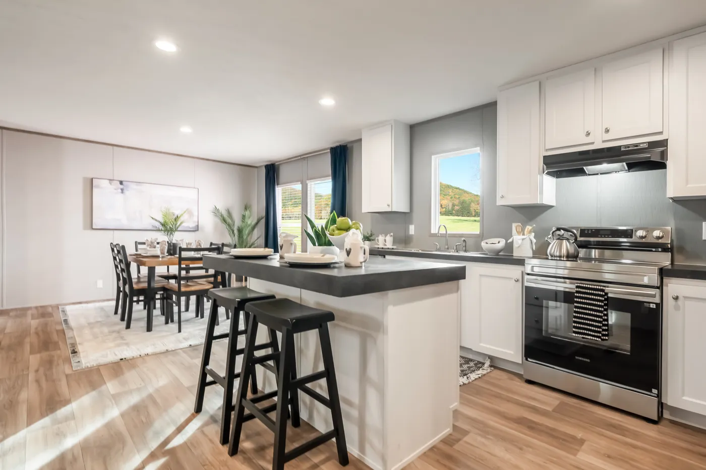 The ECLIPSE Kitchen. This Manufactured Mobile Home features 4 bedrooms and 2 baths.