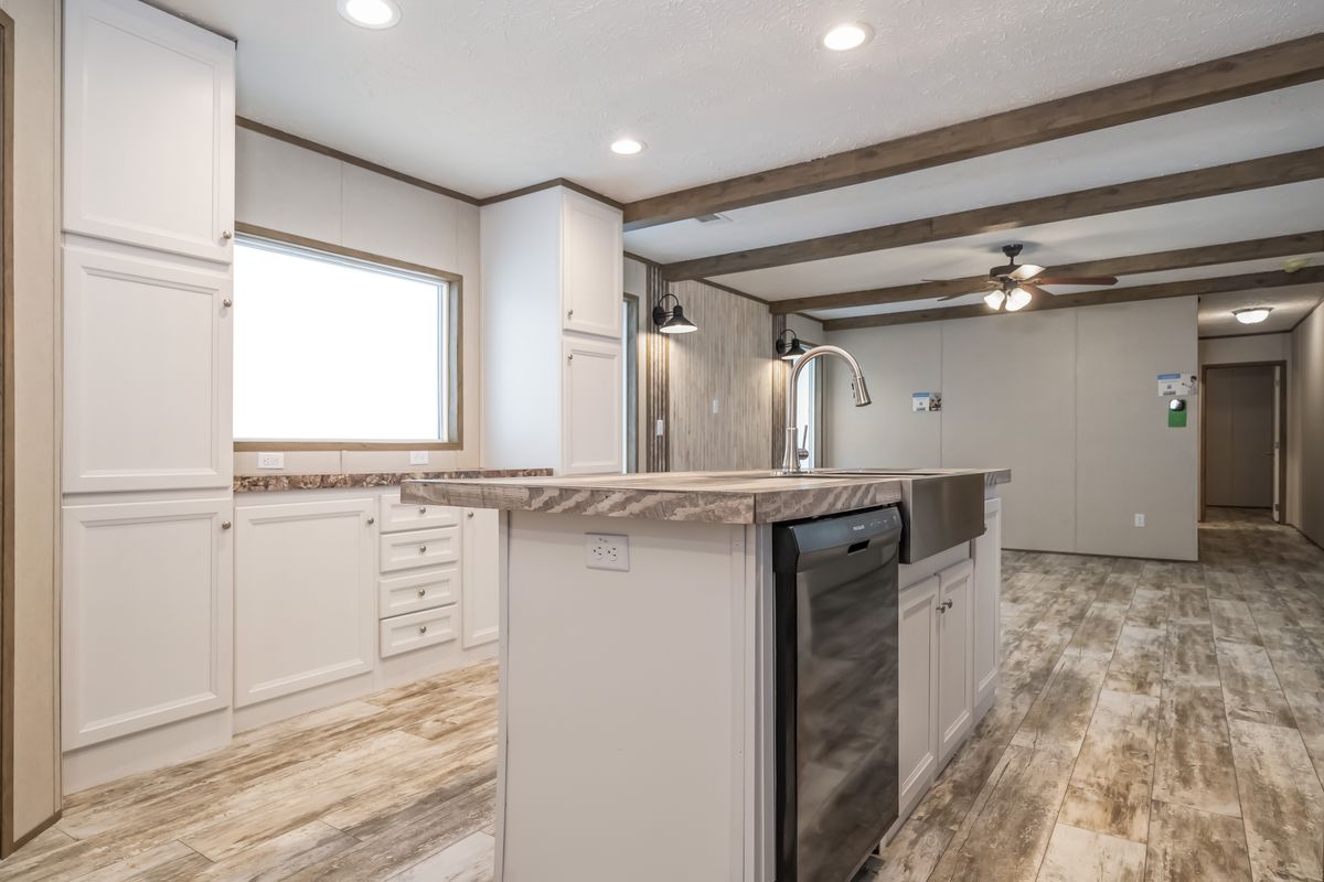 The RIVERHAVEN Exterior. This Manufactured Mobile Home features 3 bedrooms and 2 baths.
