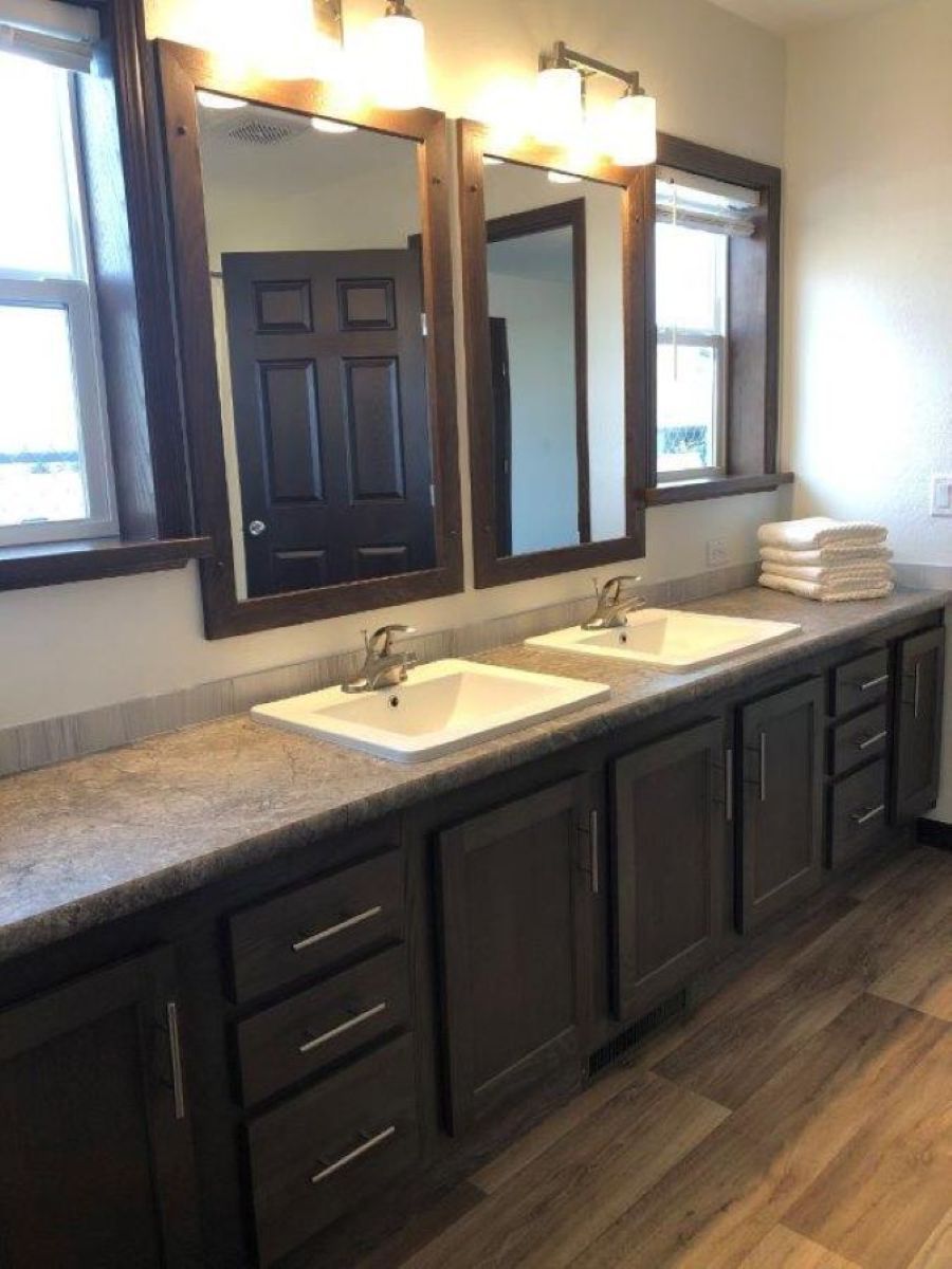 The LEGEND 572-1 MOD Primary Bathroom. This Modular Home features 3 bedrooms and 2 baths.