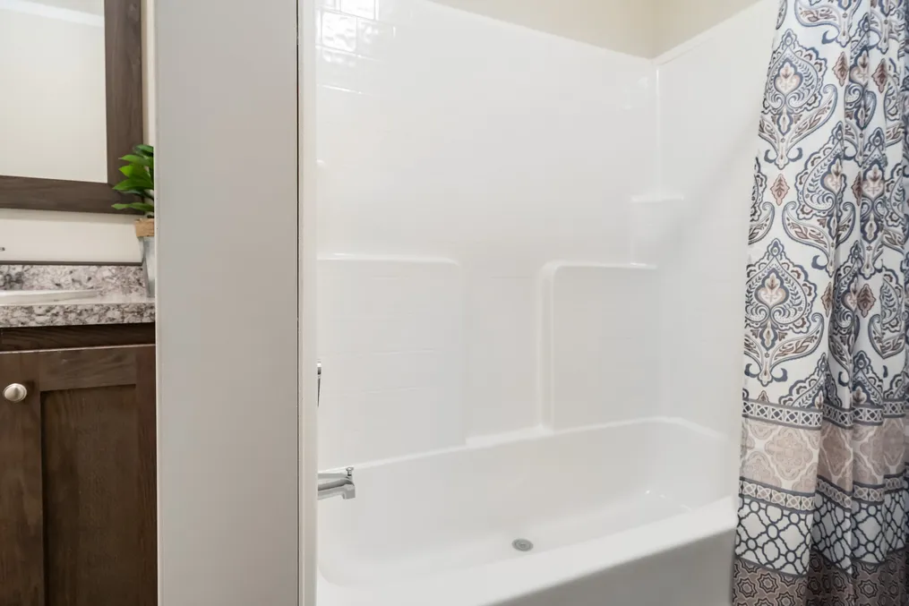 The TAHOE 3272A Guest Bathroom. This Manufactured Mobile Home features 3 bedrooms and 2 baths.