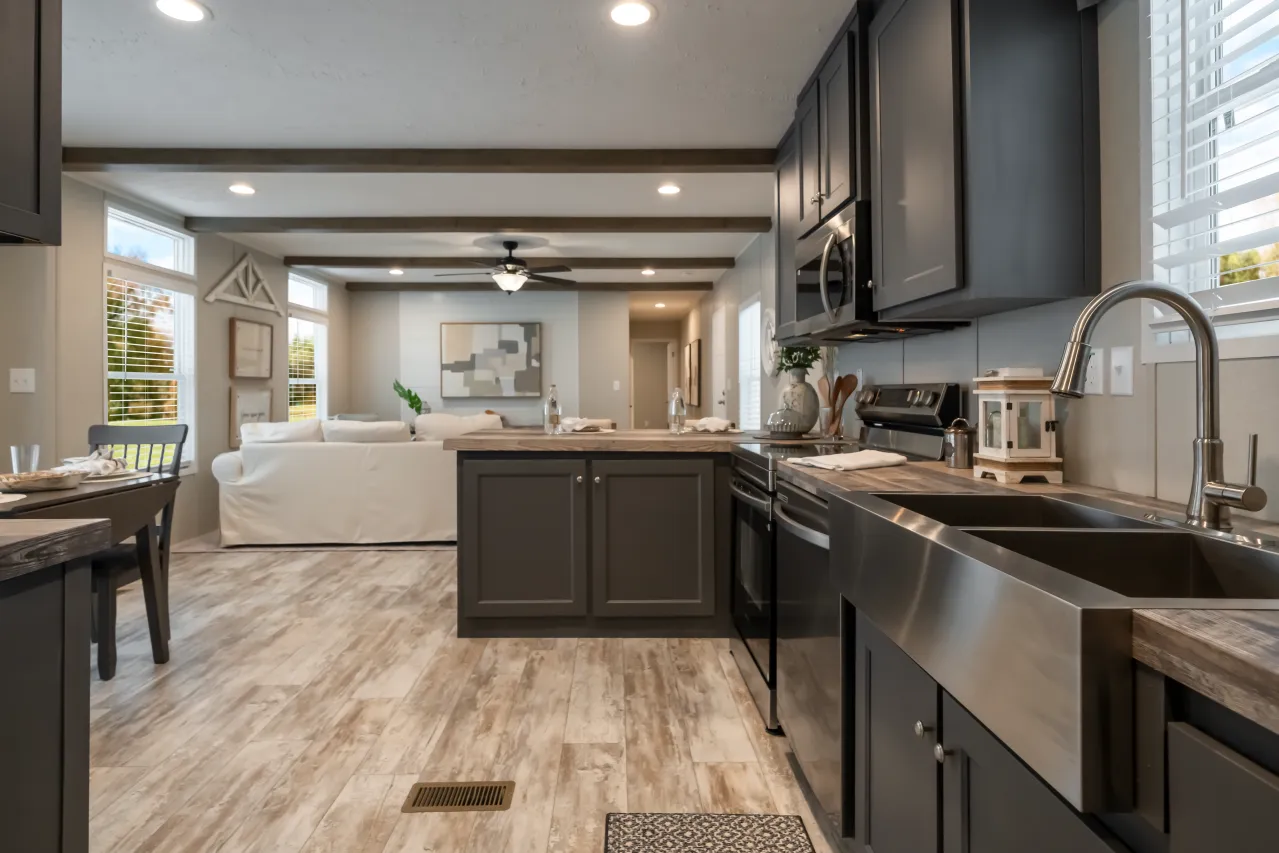 The ANNIVERSARY CHOICE Exterior. This Manufactured Mobile Home features 3 bedrooms and 2 baths.