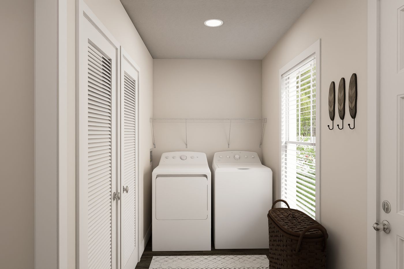 The 5628-MS067-2 HUNTINGTON Utility Room. This Manufactured Mobile Home features 4 bedrooms and 2 baths.