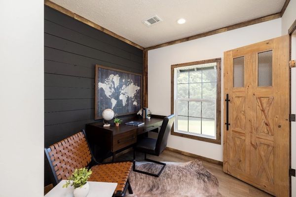 The ARABELLA Flex. This Manufactured Mobile Home features 3 bedrooms and 2 baths.
