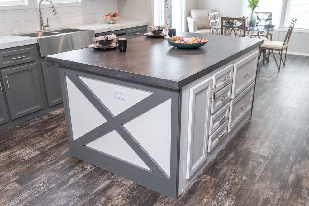 The ALL AMERICAN Kitchen. This Manufactured Mobile Home features 3 bedrooms and 2 baths.