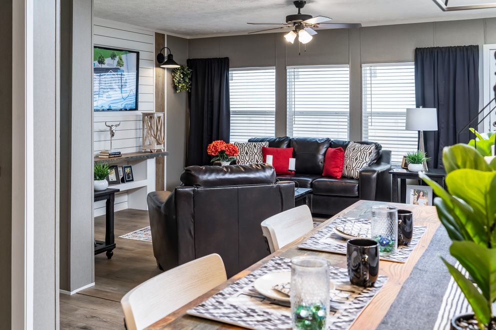 37ISB28563CH SAVANNAH BREEZE Clayton Savannah