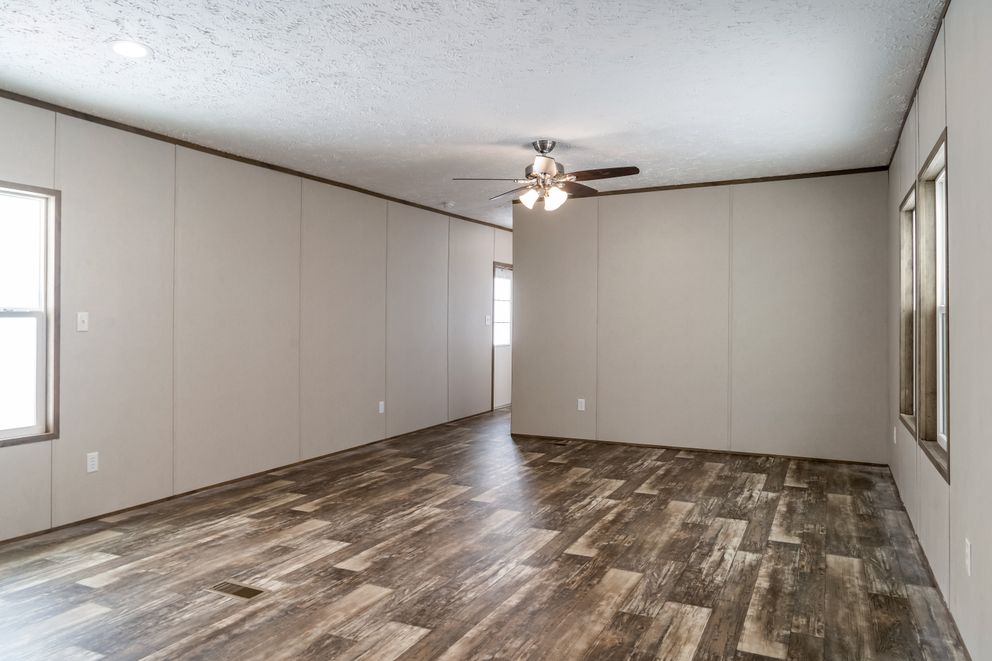 The THE BREEZE Exterior. This Manufactured Mobile Home features 3 bedrooms and 2 baths.