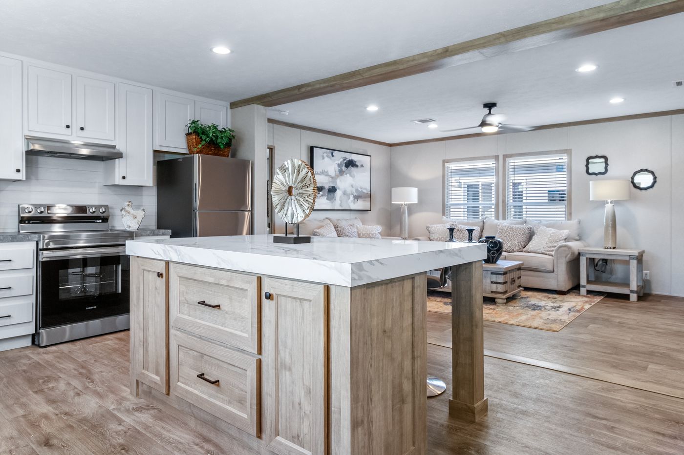 The PT 78 Kitchen. This Manufactured Mobile Home features 3 bedrooms and 2 baths.