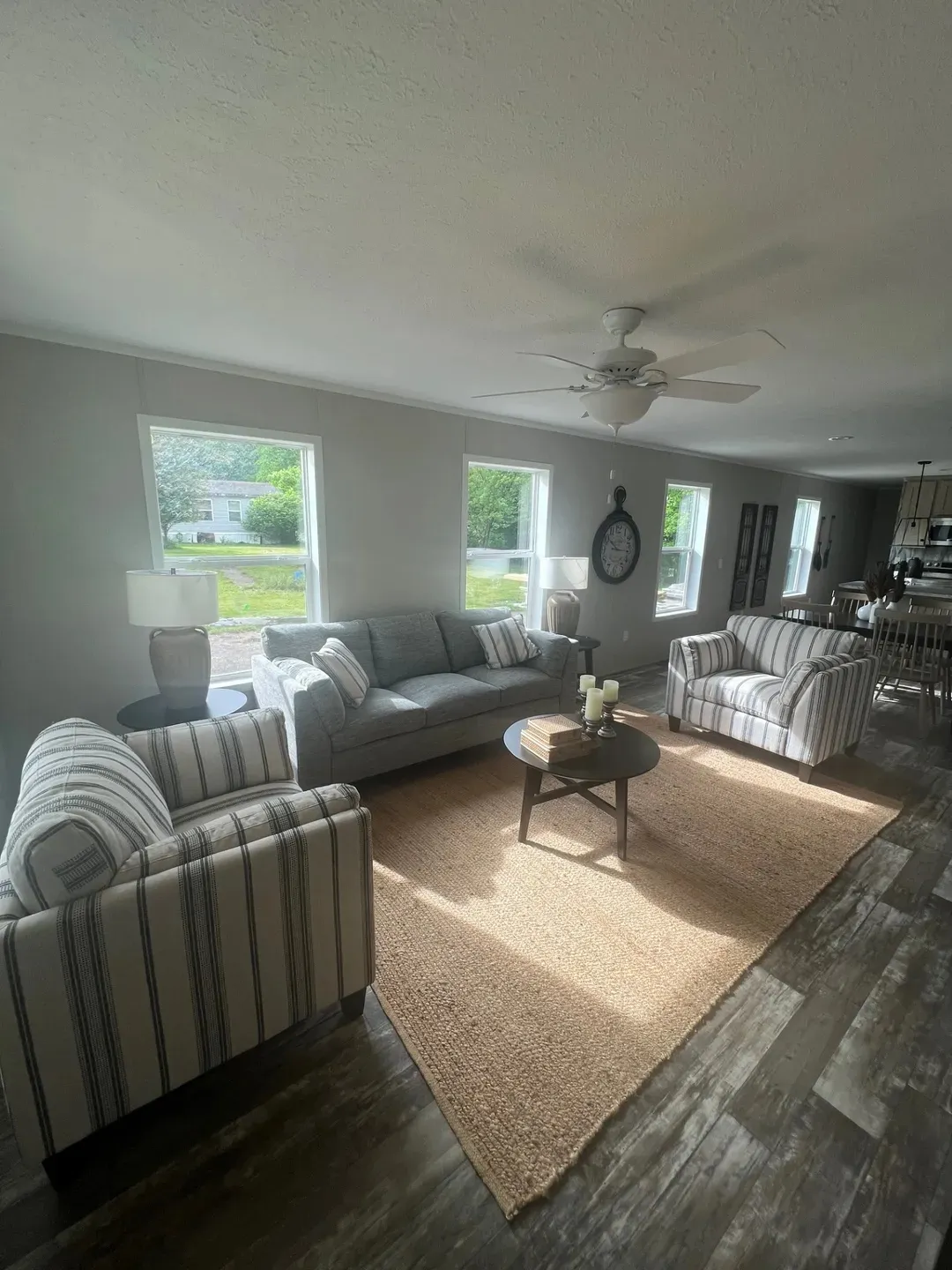 The JADE Living Room. This Manufactured Mobile Home features 2 bedrooms and 1 bath.