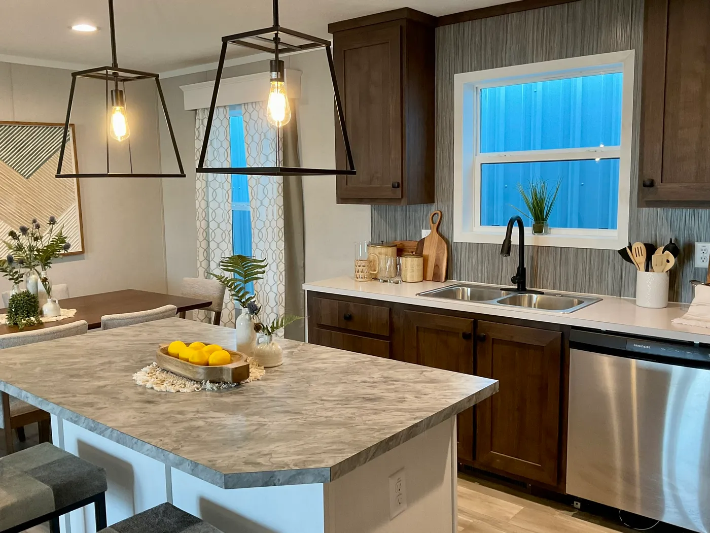 The AMETHYST Kitchen. This Manufactured Mobile Home features 3 bedrooms and 2 baths.