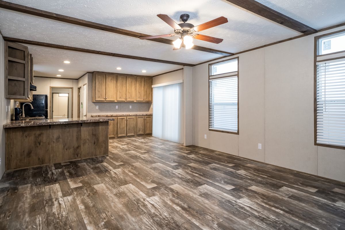 The ANNIVERSARY CHOICE Exterior. This Manufactured Mobile Home features 3 bedrooms and 2 baths.