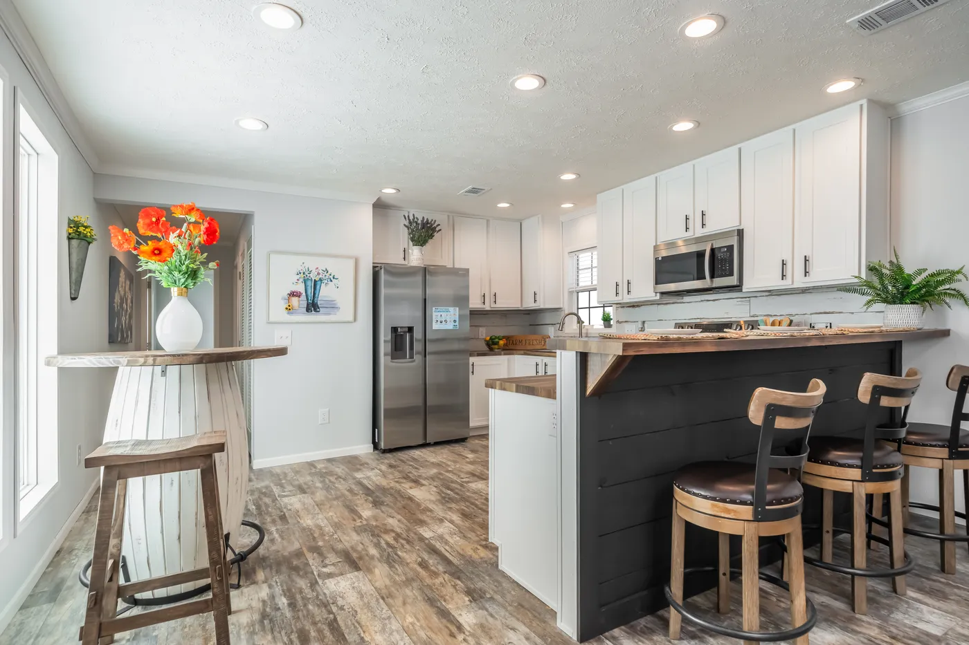 The THE MERCER Kitchen. This Manufactured Mobile Home features 3 bedrooms and 2 baths.