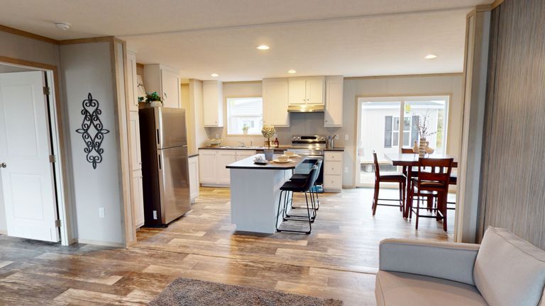 The HANCOCK Exterior. This Manufactured Mobile Home features 4 bedrooms and 2 baths.