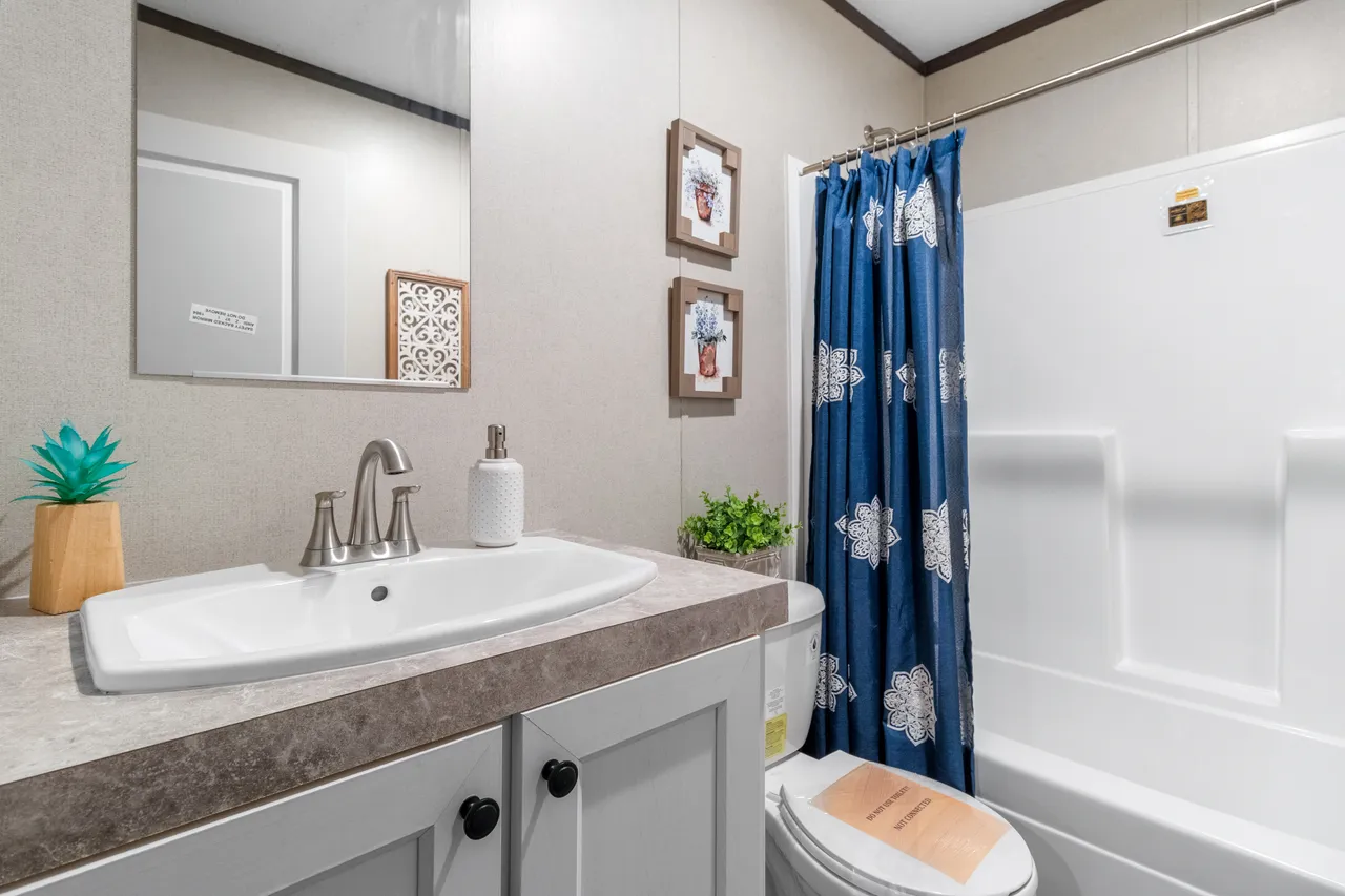 Guest Bathroom