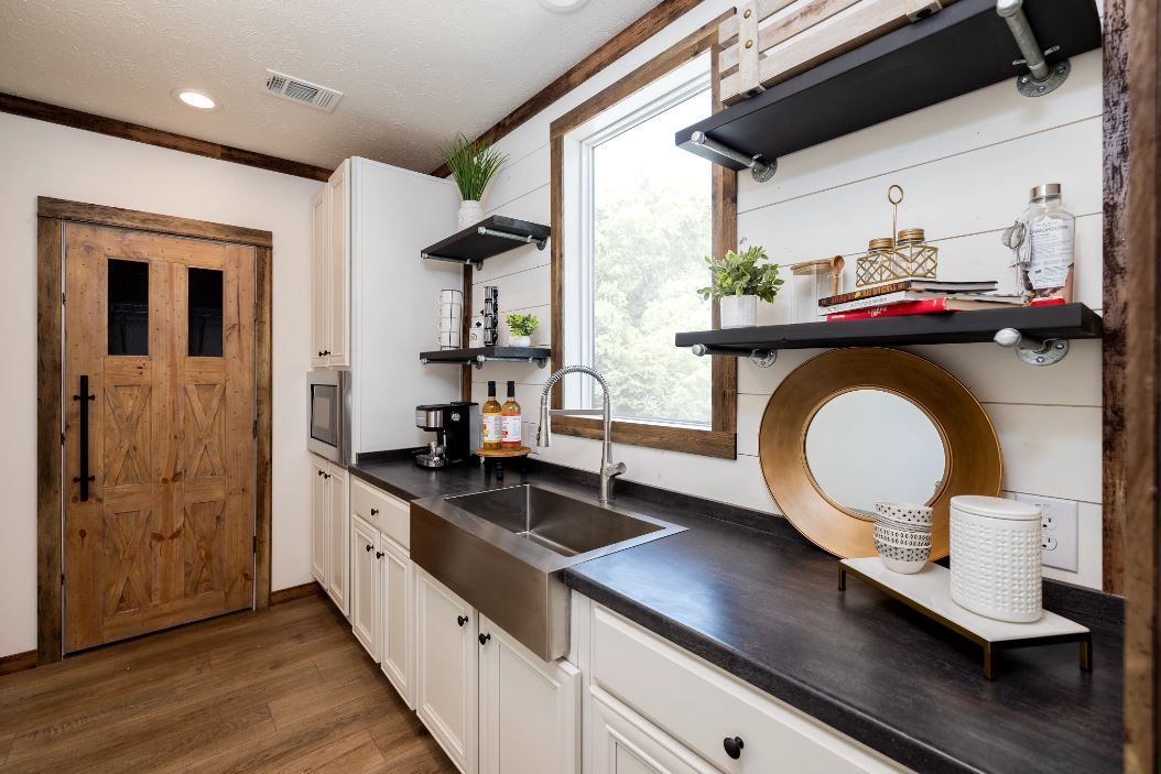 The ARABELLA Baker's Kitchen. This Manufactured Mobile Home features 3 bedrooms and 2 baths.