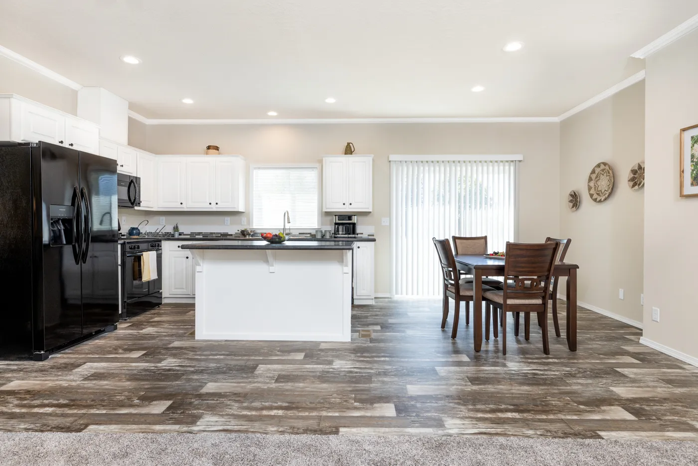 The TH482F                 CLAYTON Kitchen. This Manufactured Mobile Home features 2 bedrooms and 2 baths.