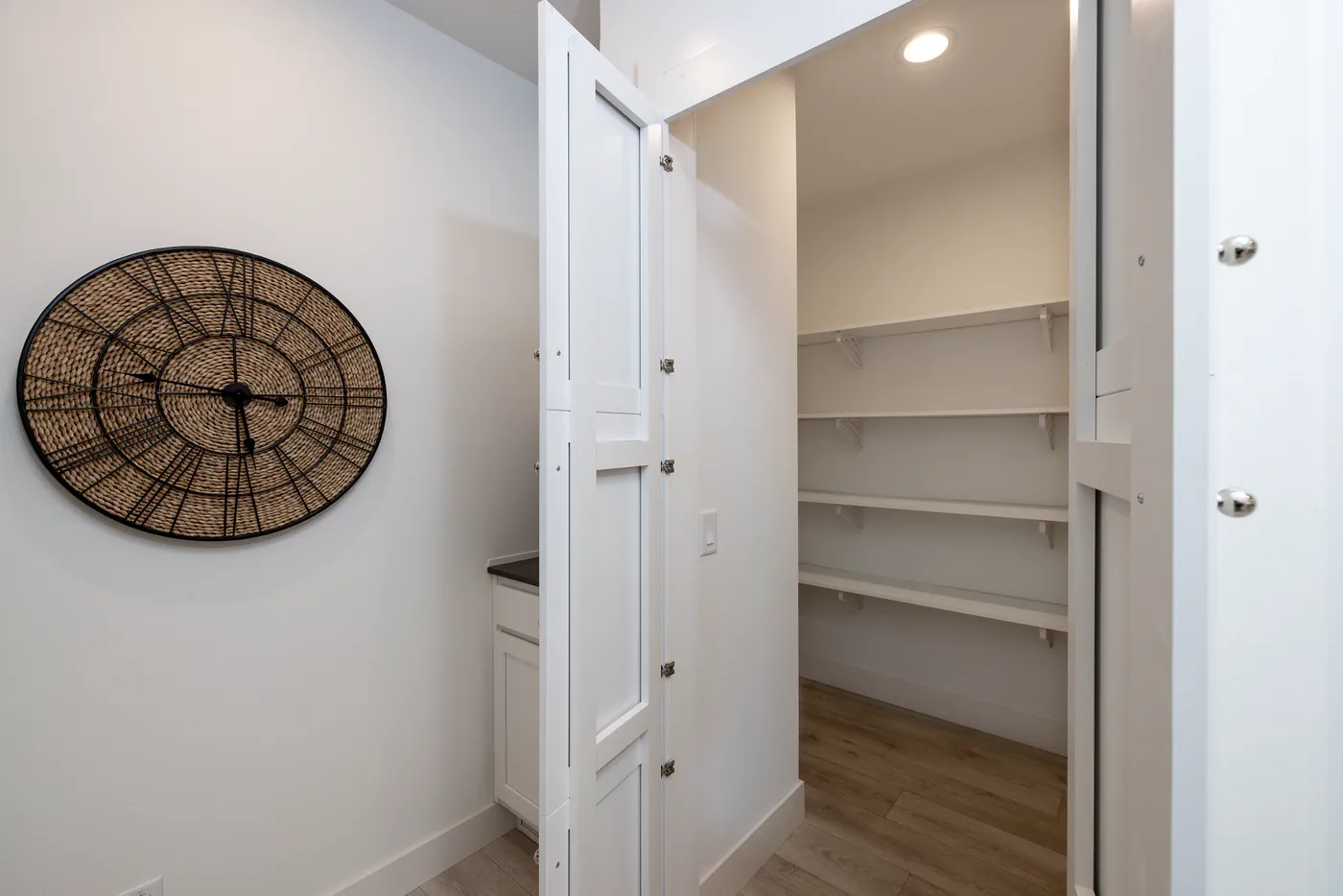 The WINSTON Storage. This Manufactured Mobile Home features 3 bedrooms and 2 baths.