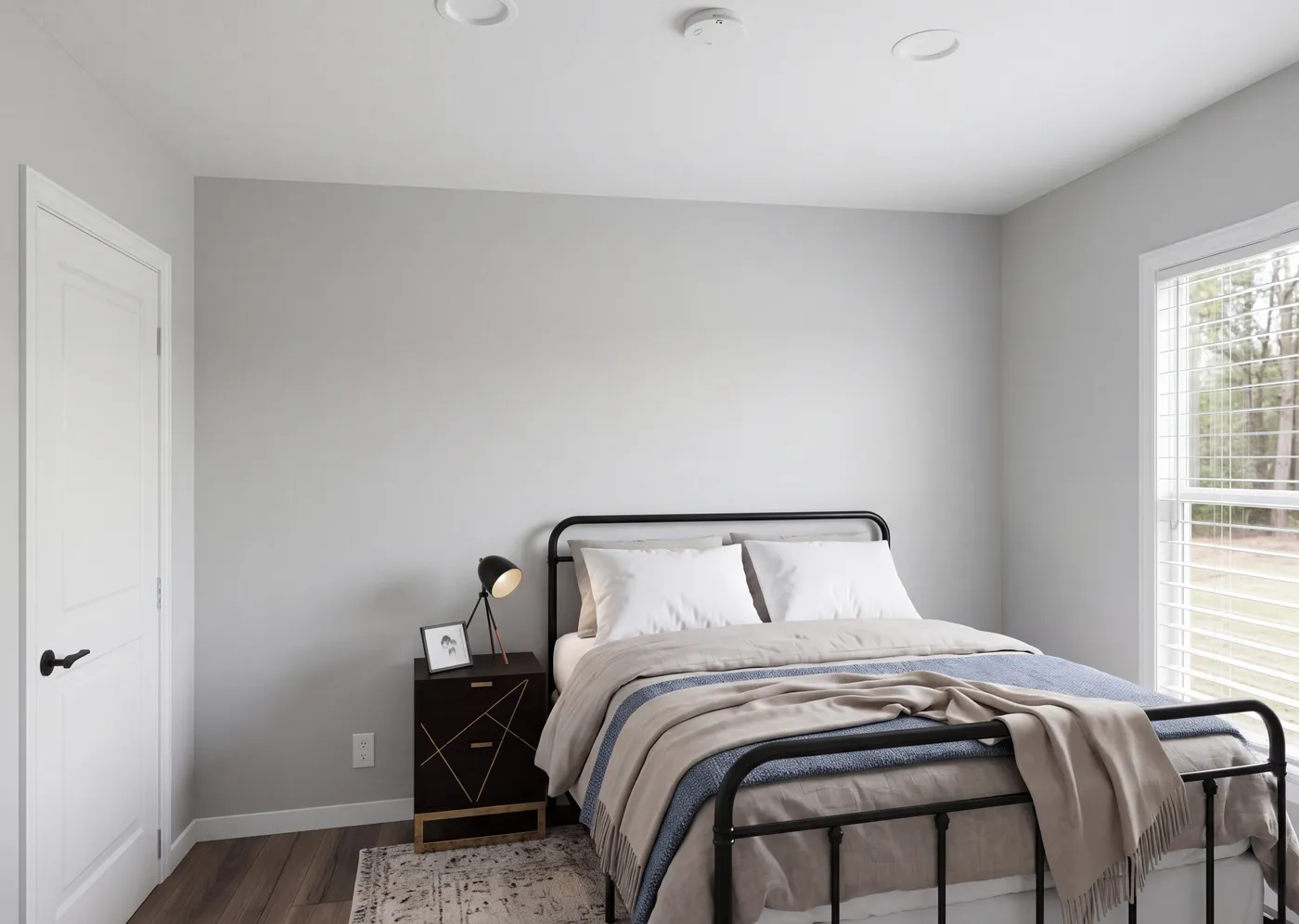 The THE ROOSEVELT Bedroom. This Manufactured Mobile Home features 4 bedrooms and 3 baths.