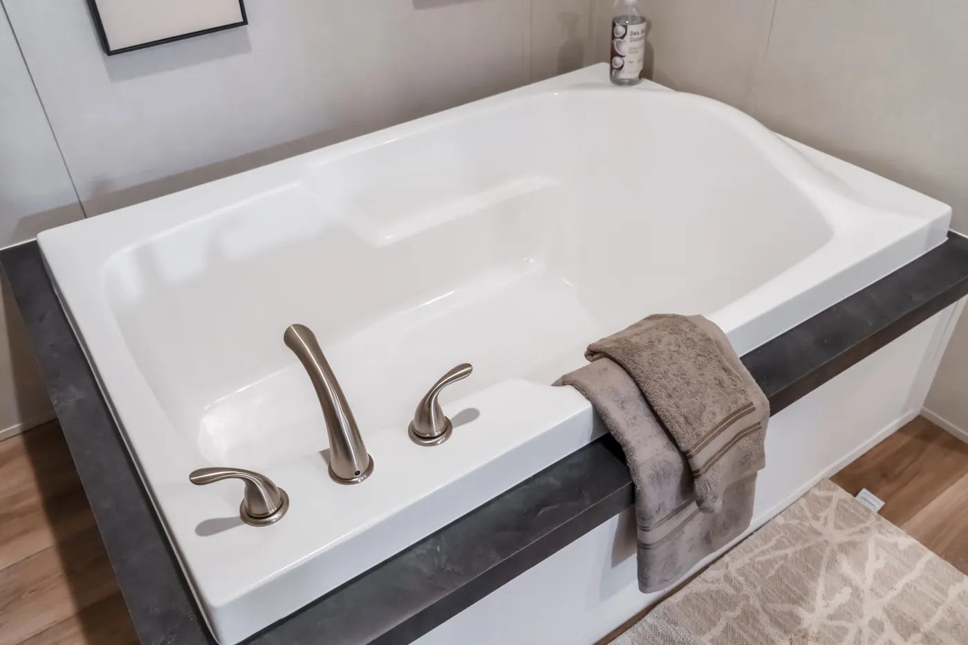 The ECLIPSE Primary Bathroom. This Manufactured Mobile Home features 4 bedrooms and 2 baths.