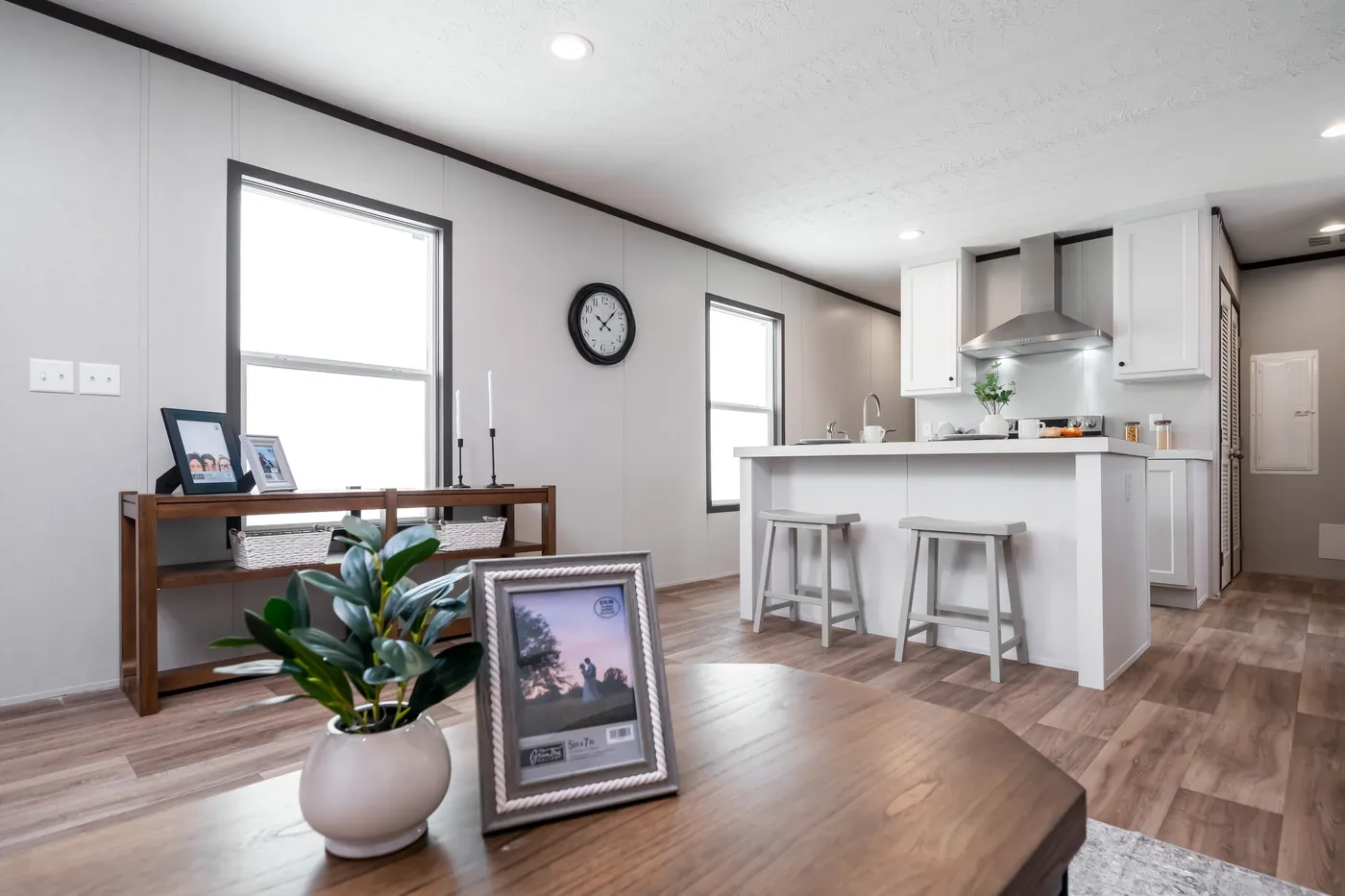 The DYNAMIC Living Room. This Manufactured Mobile Home features 3 bedrooms and 2 baths.