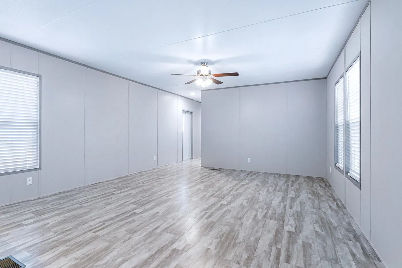 The BREEZE 16723A Exterior. This Manufactured Mobile Home features 3 bedrooms and 2 baths.